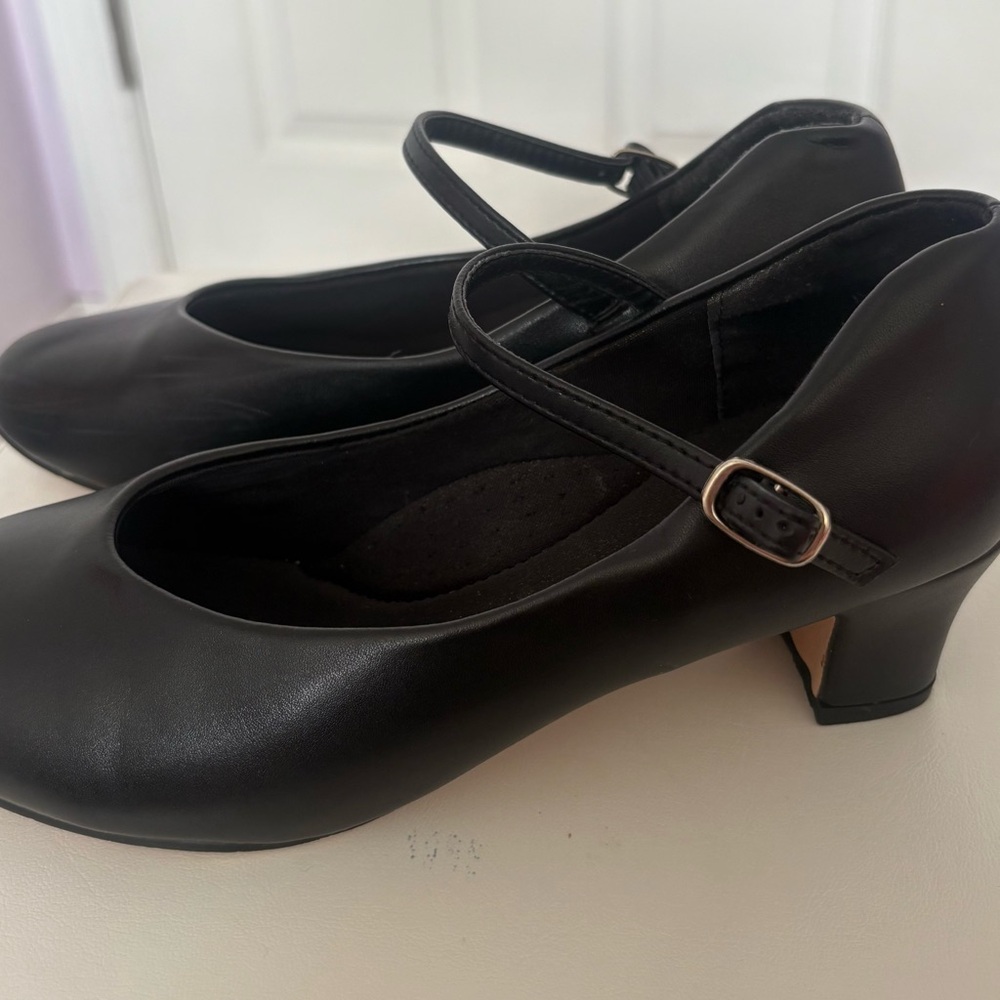 Elegant Black Mary Jane Heels